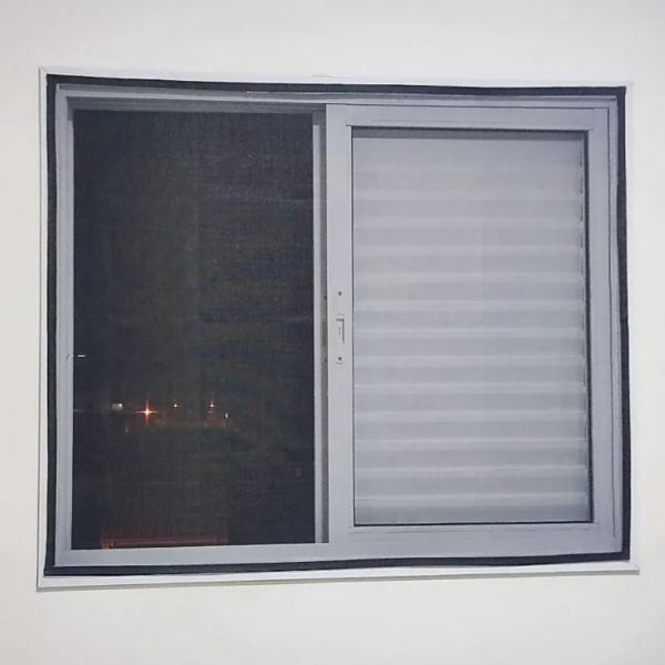 Tela Mosquiteira (1,25m por 1,15m) - Imagem 7